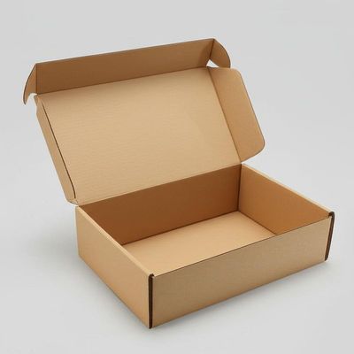 comprare Customizable Printed Mailer Box with Full Color Printing and Logo Acceptance online manufacture